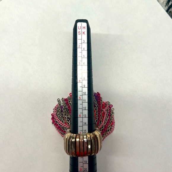 Unique and fun statement ring - adjustable! - Picture 5 of 6